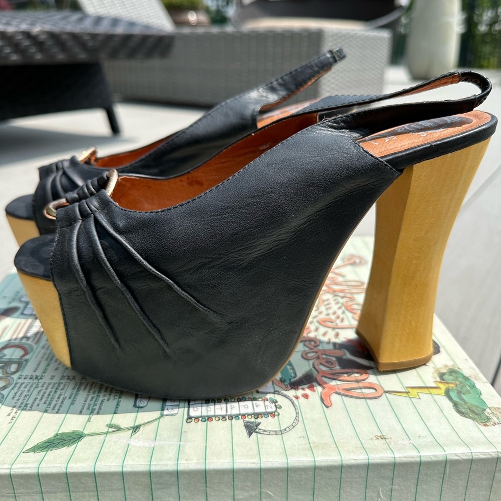Jeffrey Campbell ‘Ring-a-Ling’ Platforms